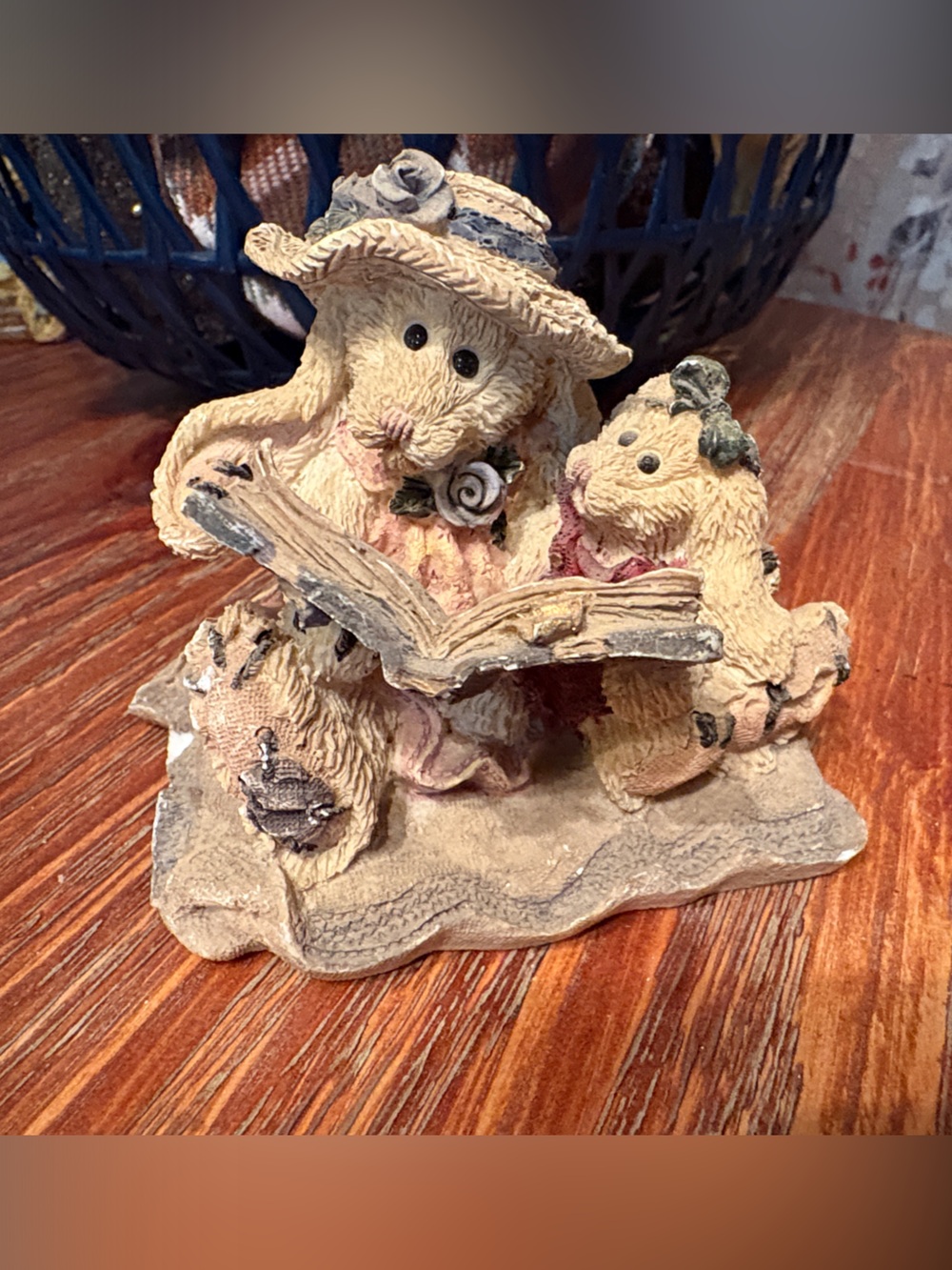 Boyds Bears Figurine - Daphne & Eloise… Women’s Work”